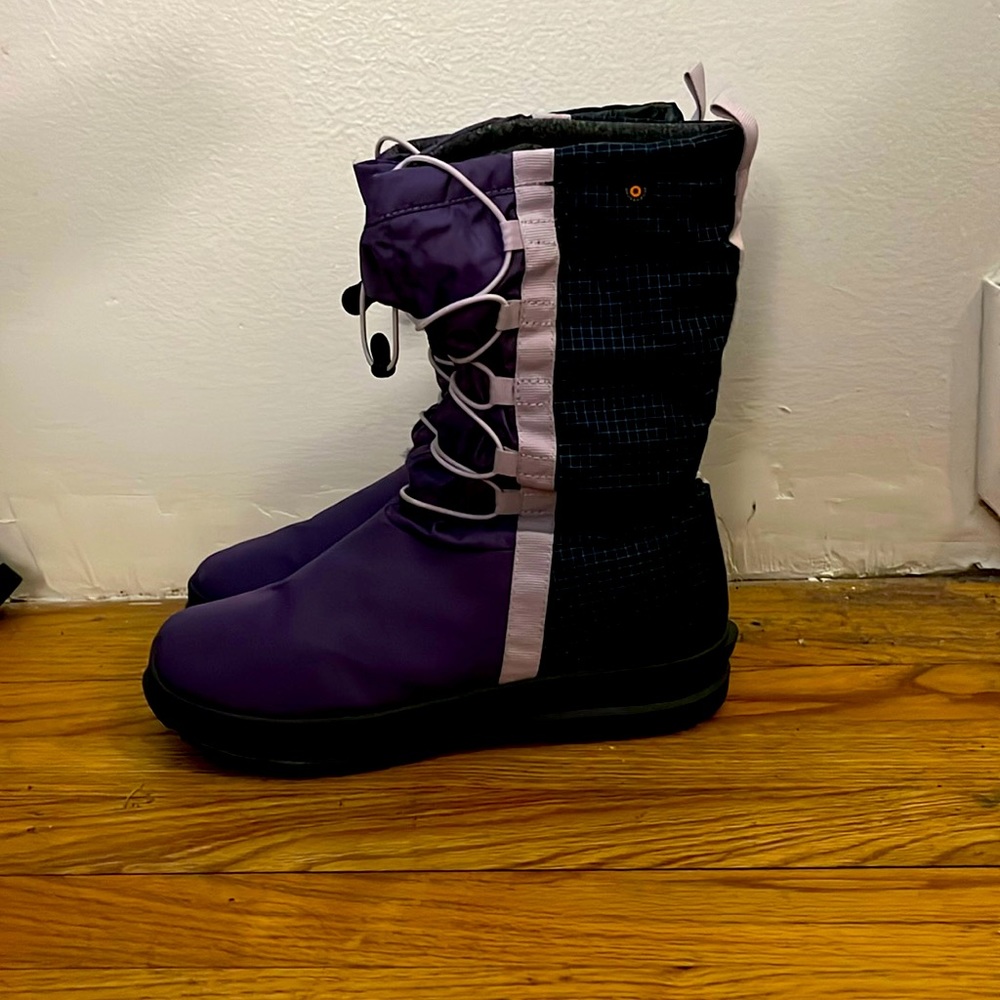 Bogs Winter/Snow Purple Boots